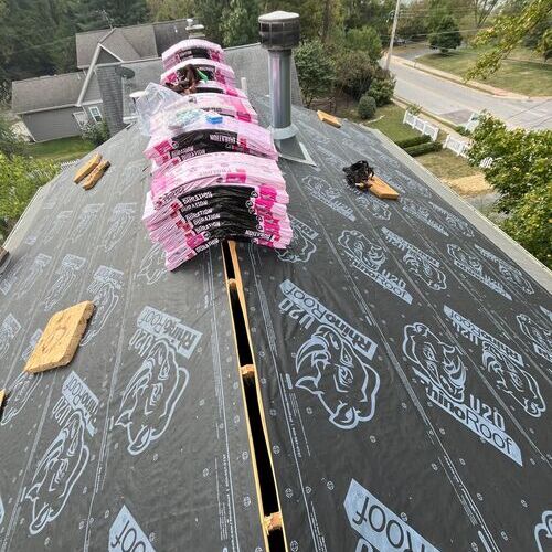 a roof under installation